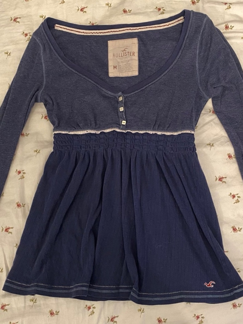 Hollister Babydoll Longsleeve Top